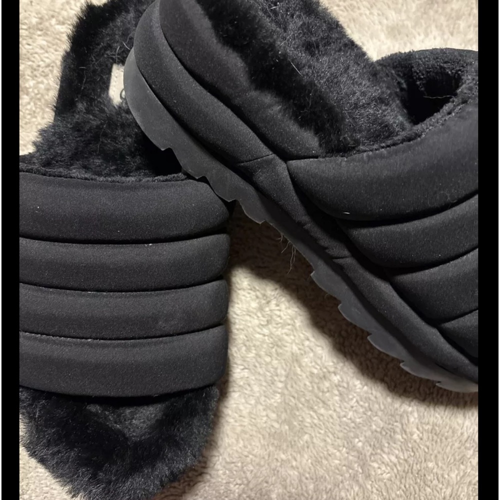 Ugg Australia Fur Lined Puffy Slides Sz 7 Black
